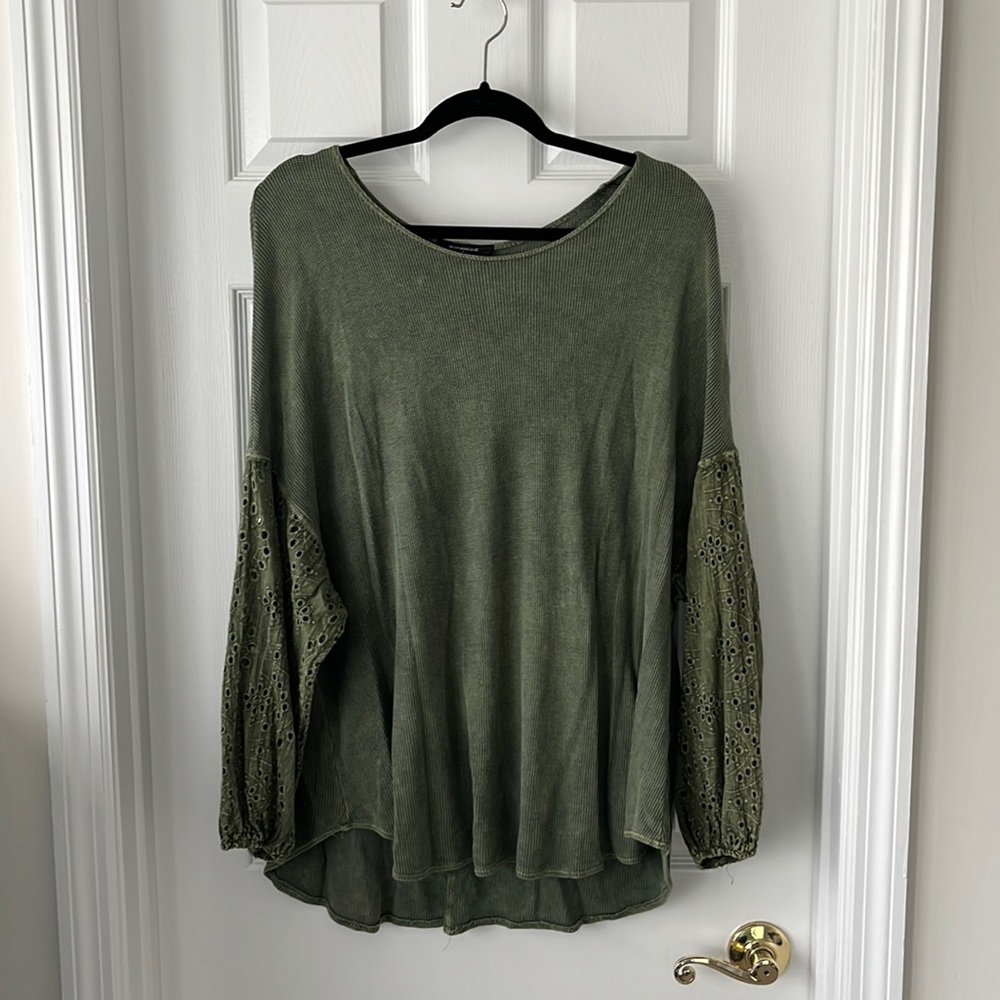 Slouchy Overaized Waffle shirt with crochet sleeve detail